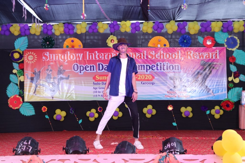 Sunglow International School